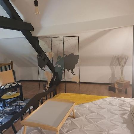 Petite Maison Cosy En Duplex Eguelshardt Extérieur photo
