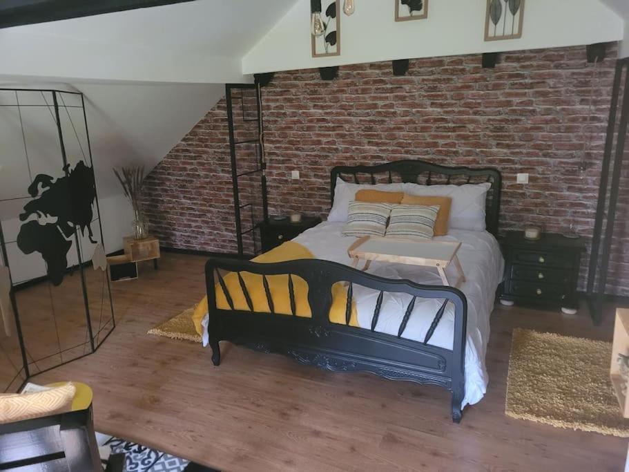Petite Maison Cosy En Duplex Eguelshardt Extérieur photo