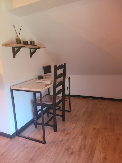 Petite Maison Cosy En Duplex Eguelshardt Extérieur photo