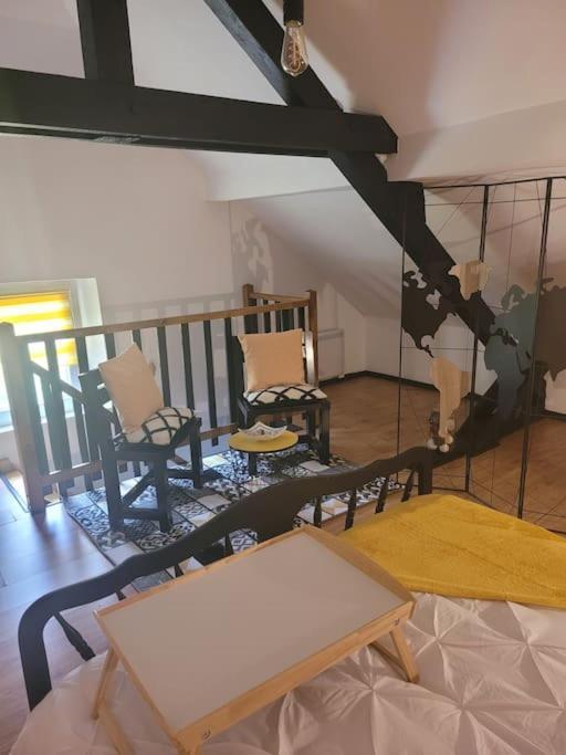 Petite Maison Cosy En Duplex Eguelshardt Extérieur photo